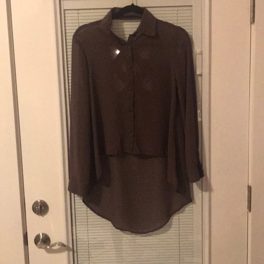 Sheer high-low Blouse